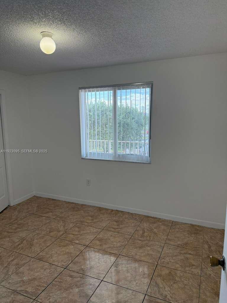 7000 Nw 186th Street 4-226 Property Photo 5