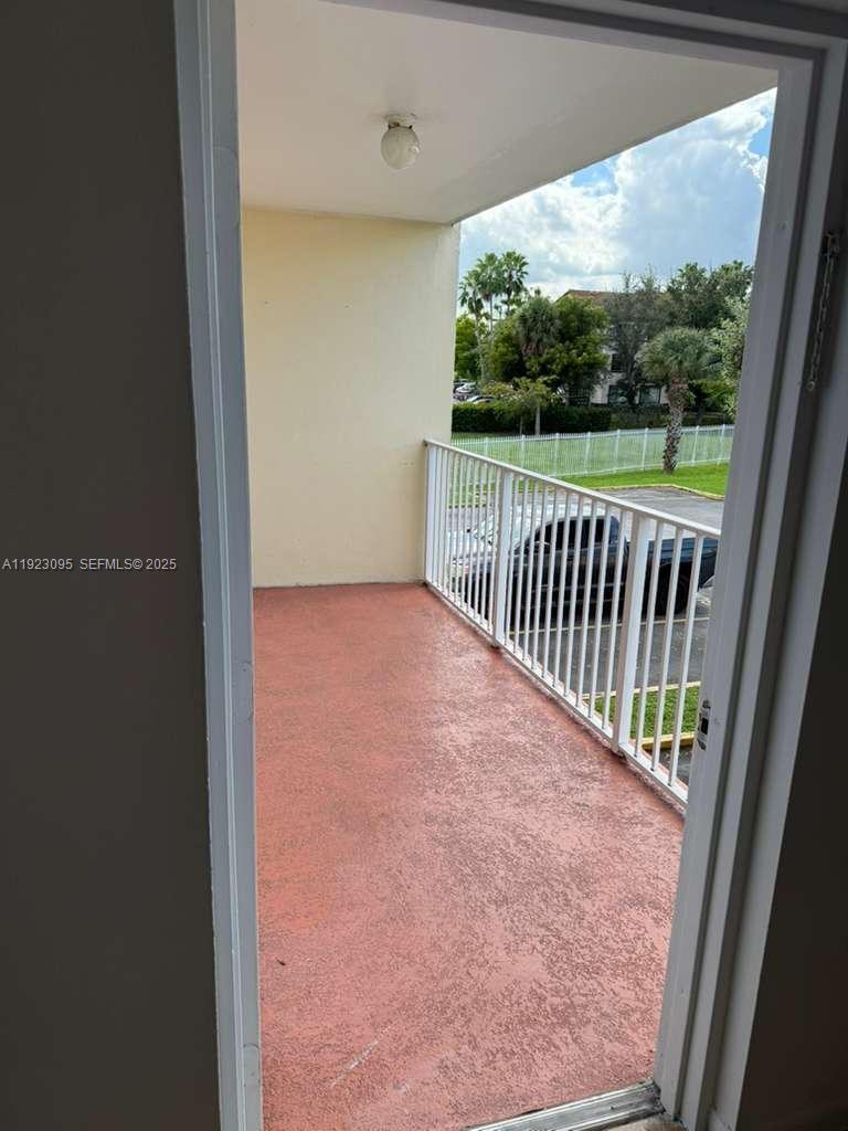 7000 Nw 186th Street 4-226 Property Photo 12