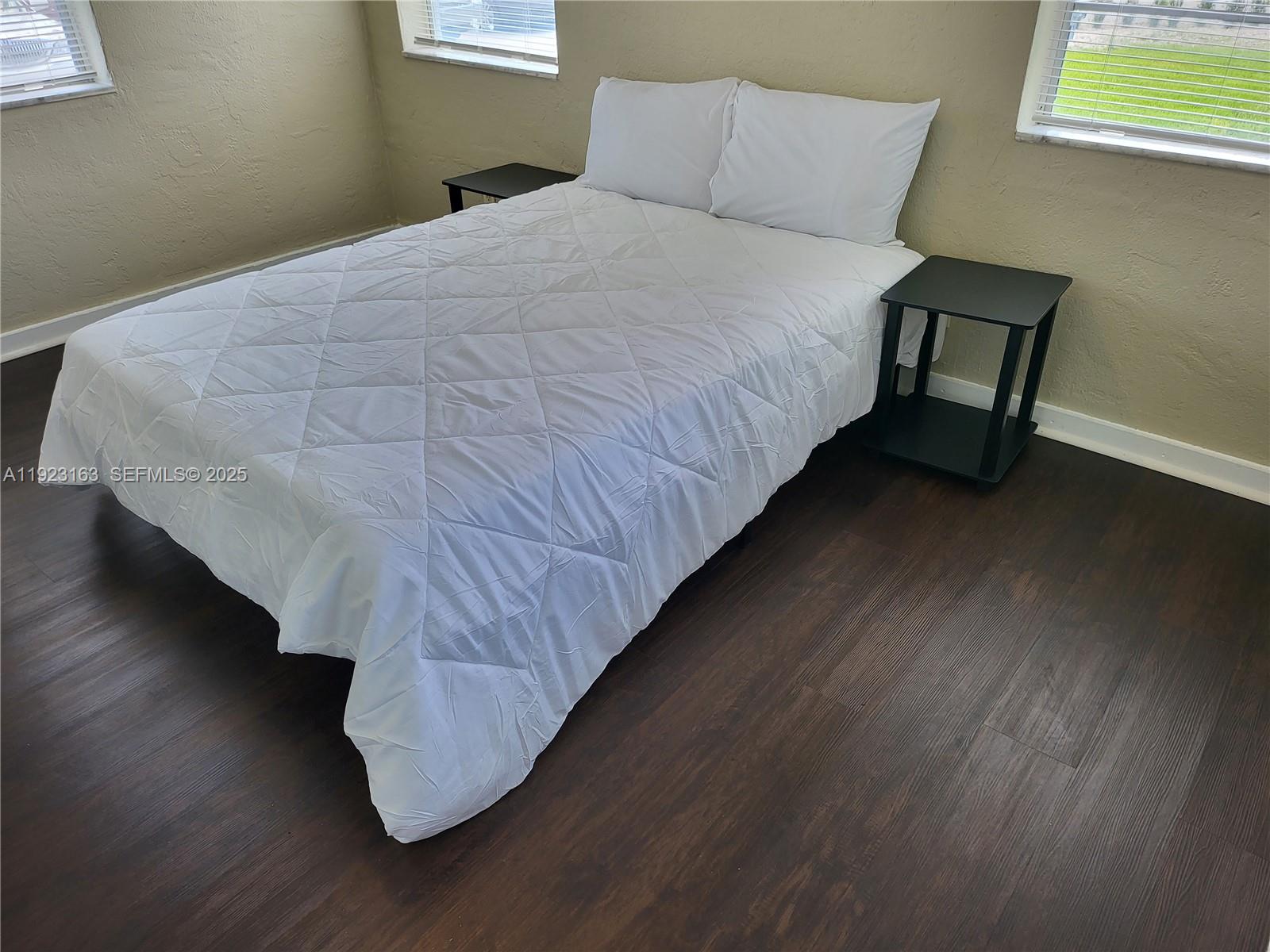 A11923163 Property Photo 33