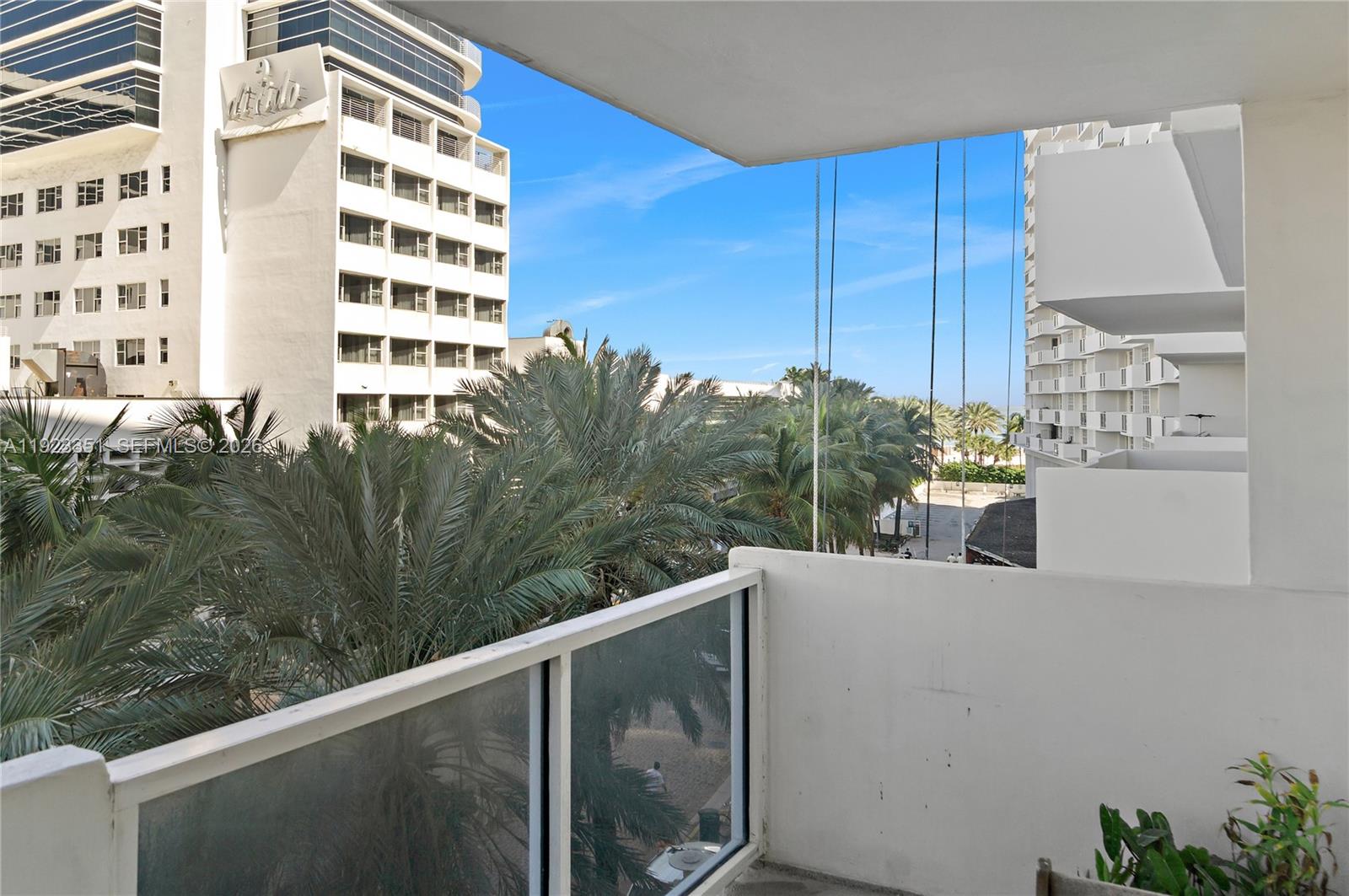 100 Lincoln Road 410 Property Photo 4