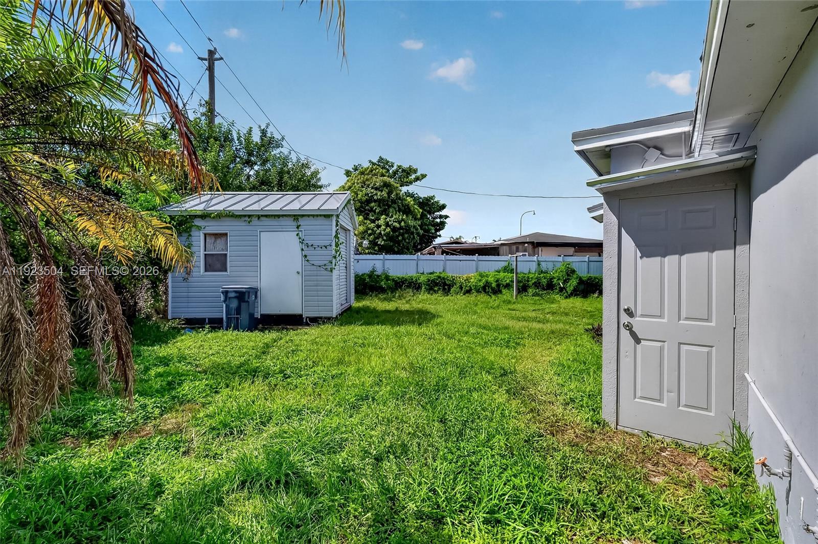 14801 Lincoln Boulevard Property Photo 7