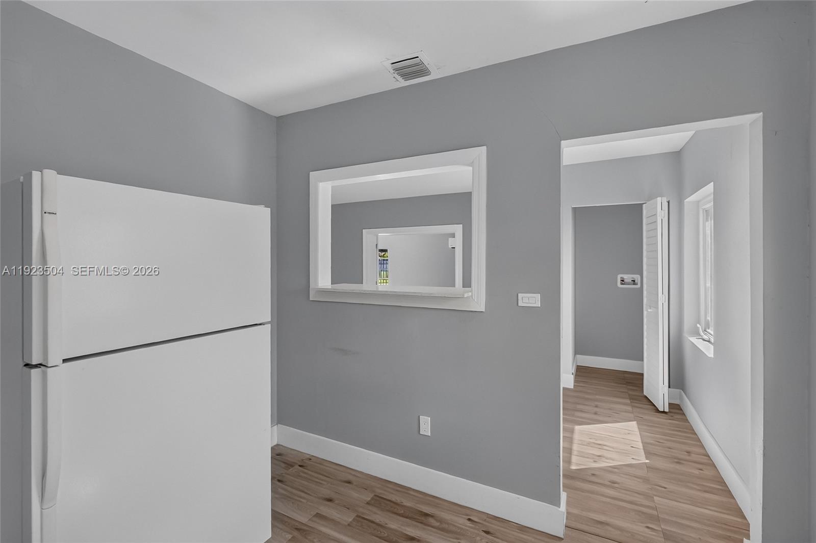 14801 Lincoln Boulevard Property Photo 20