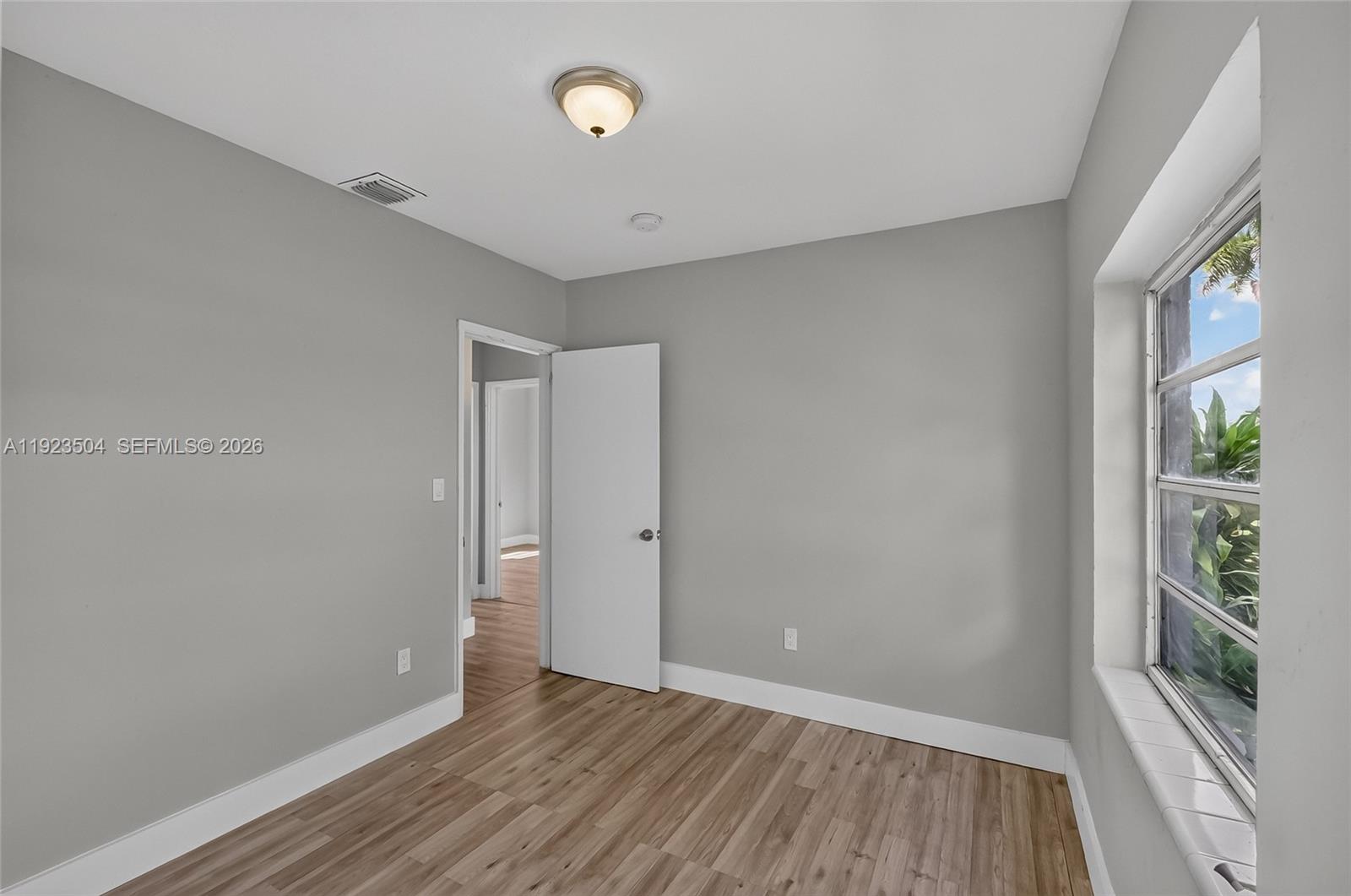 14801 Lincoln Boulevard Property Photo 31