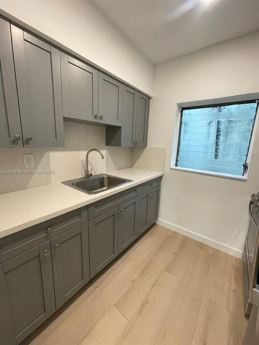 544 Michigan Avenue 10 Property Photo 7