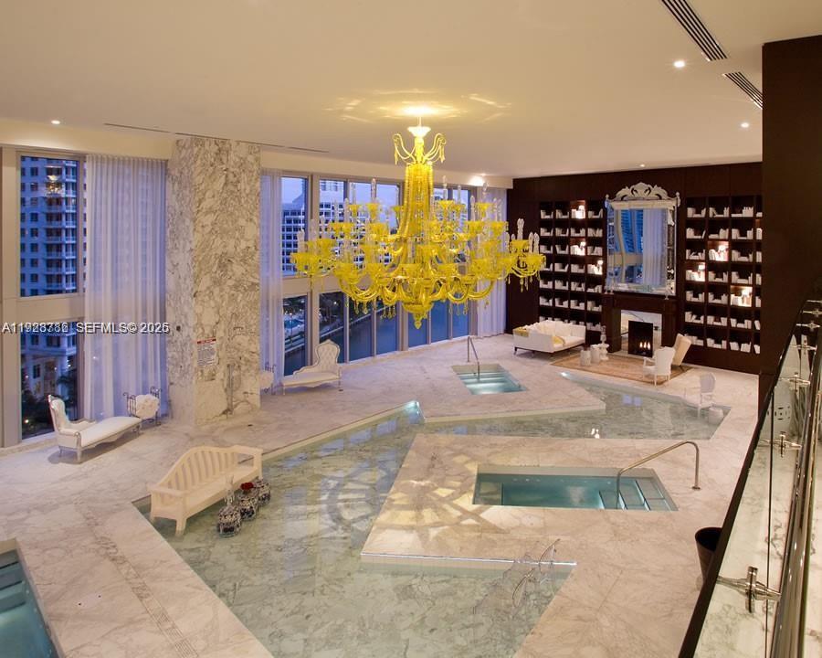 485 Brickell Avenue 4405 Property Photo 26