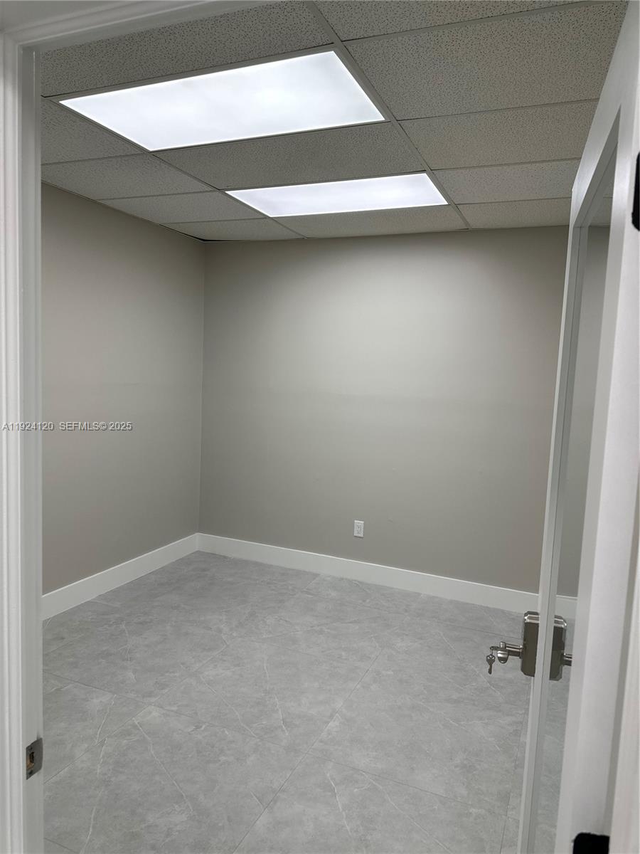 646 Nw 183rd Street Property Photo 8