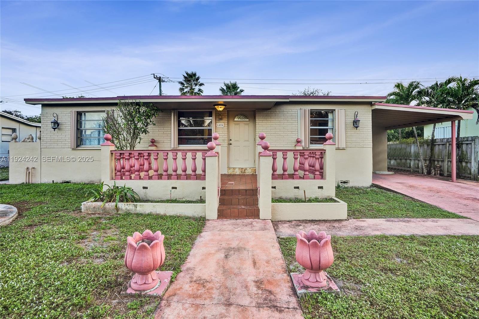 6404 Evans Street Property Photo 1