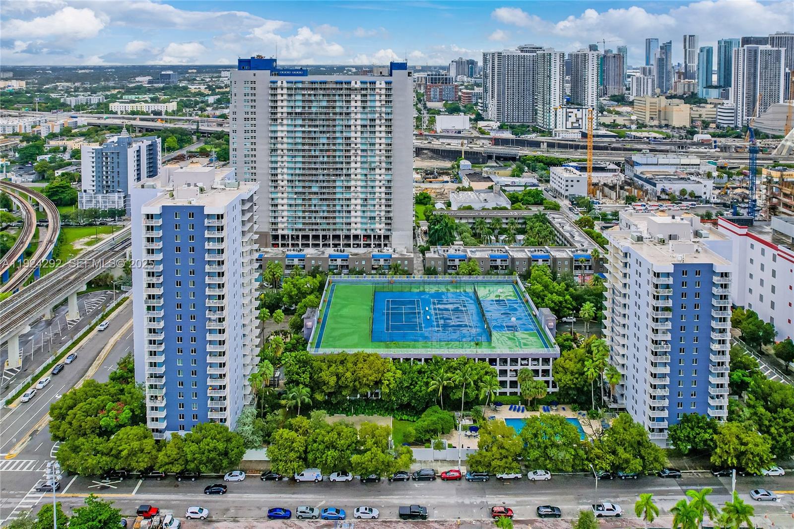 850 N Miami Avenue W-408 Property Photo 6
