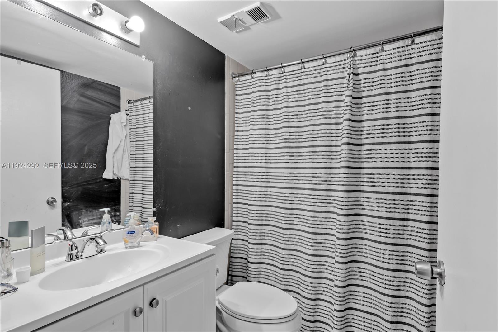 850 N Miami Avenue W-408 Property Photo 35
