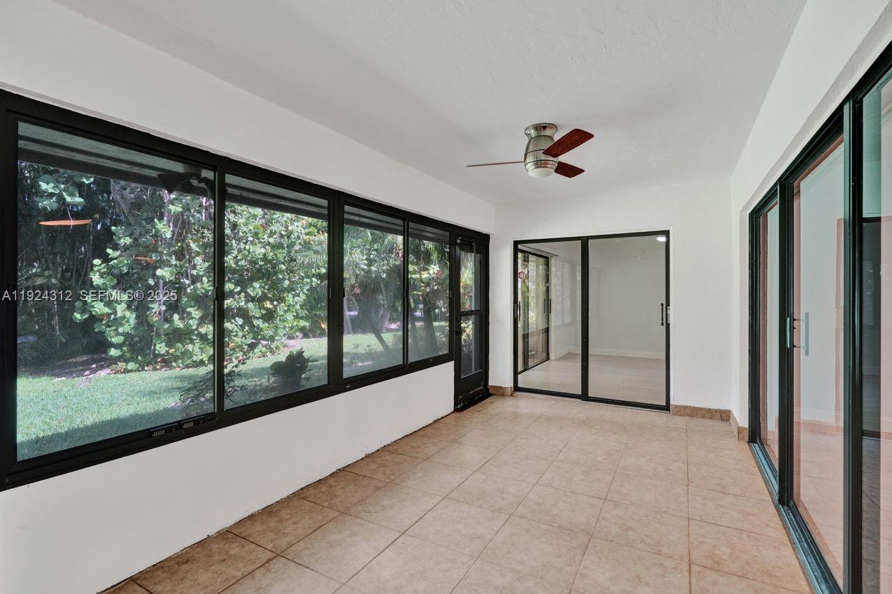 9 S Lakeshore Drive Property Photo 33