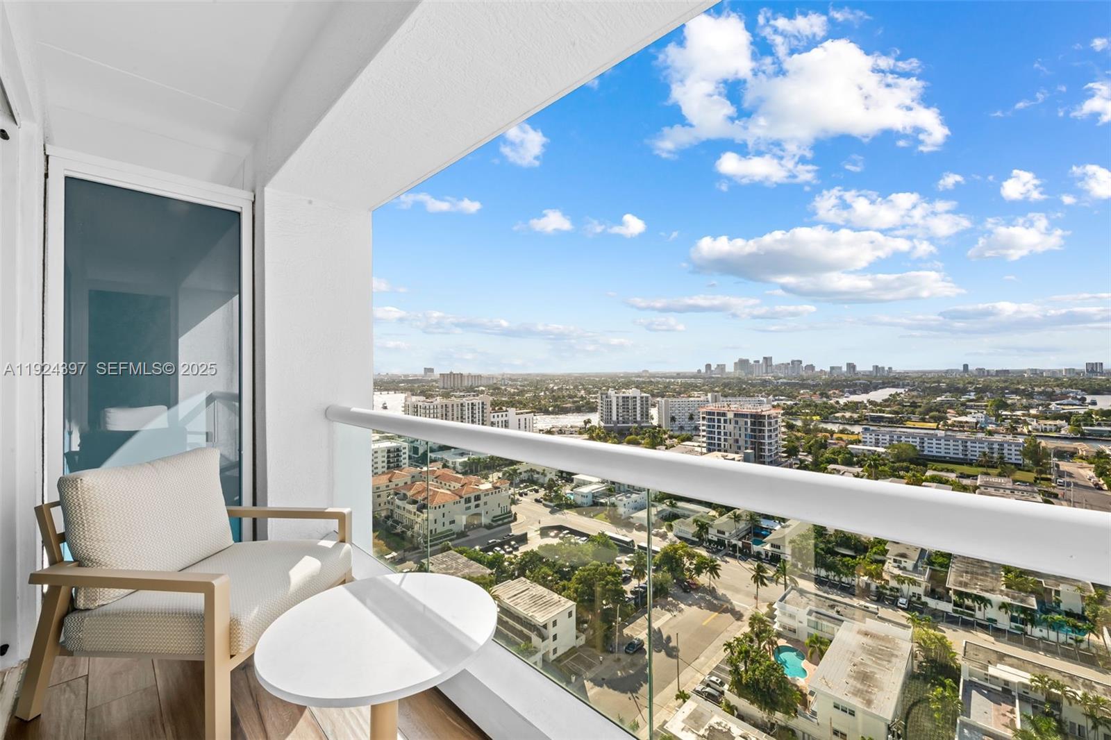 551 N Fort Lauderdale Beach Boulevard R1904