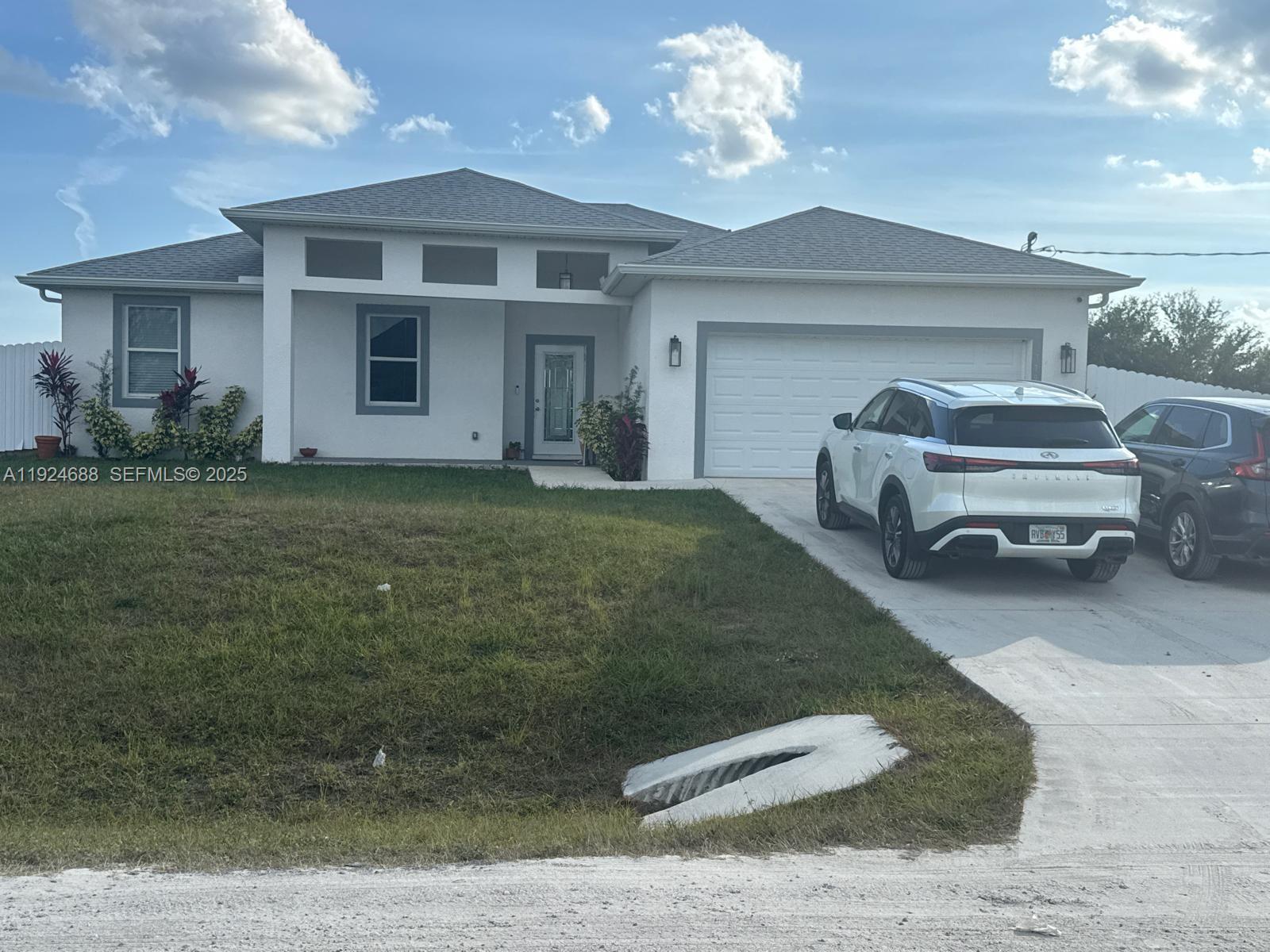 7799 16th Place Property Photo 3