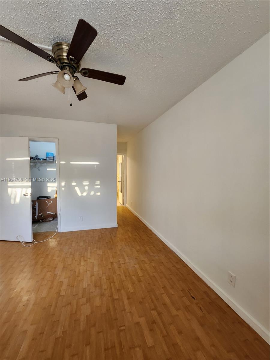 1100 Ne 9th Avenue 203 Property Photo 6