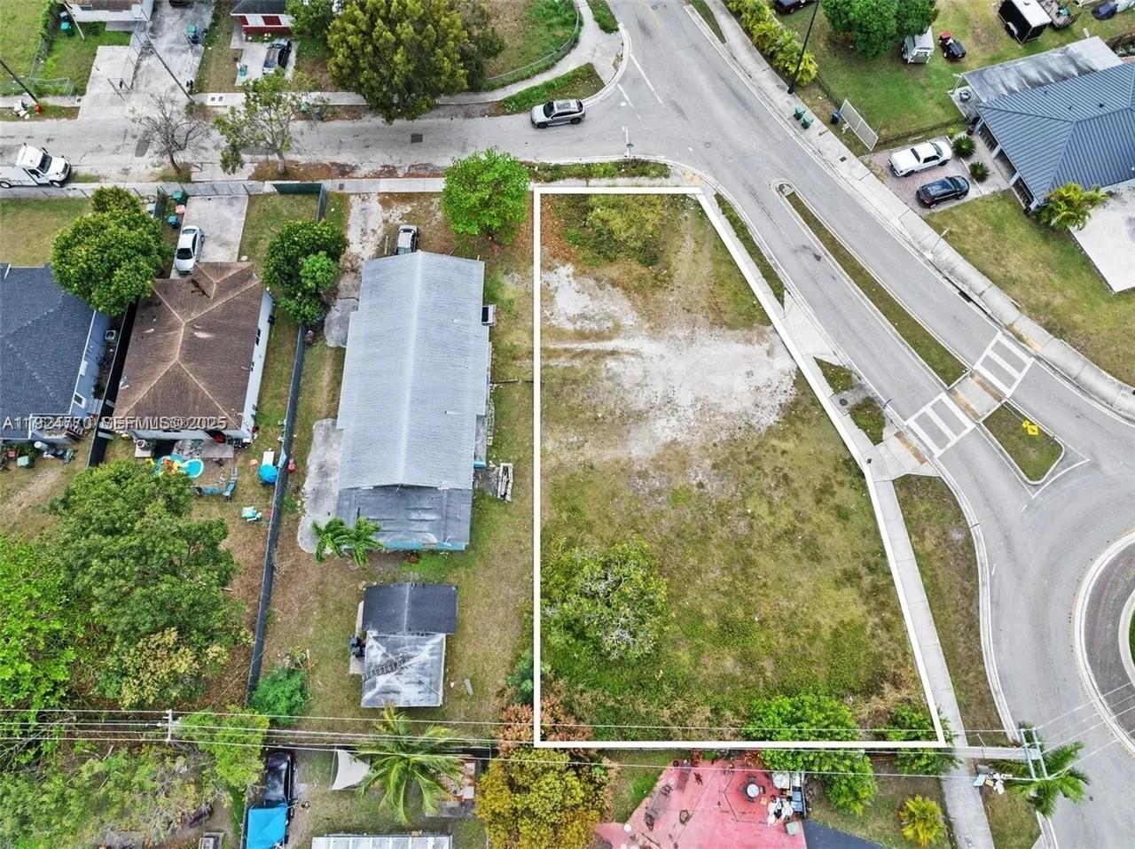 17611 Sw 102 Avenue Property Photo 15