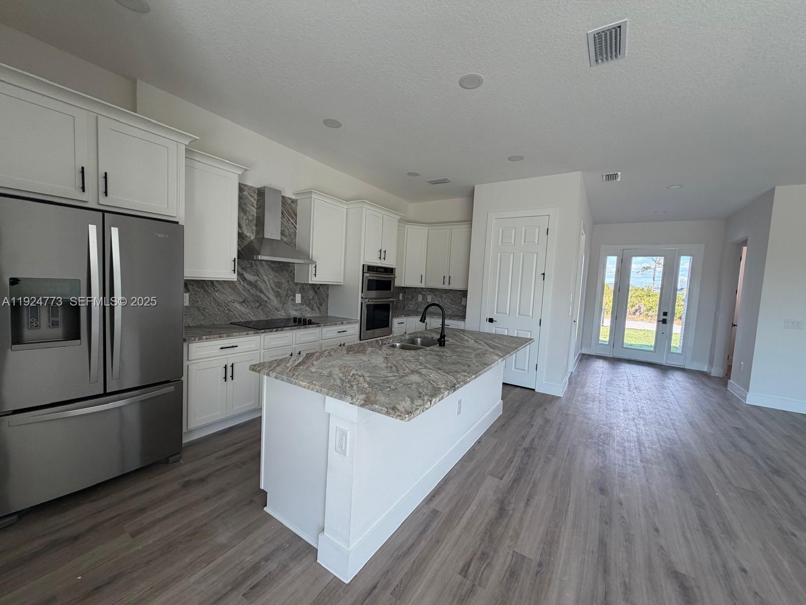 13 Lateen Sail Drive Property Photo 3