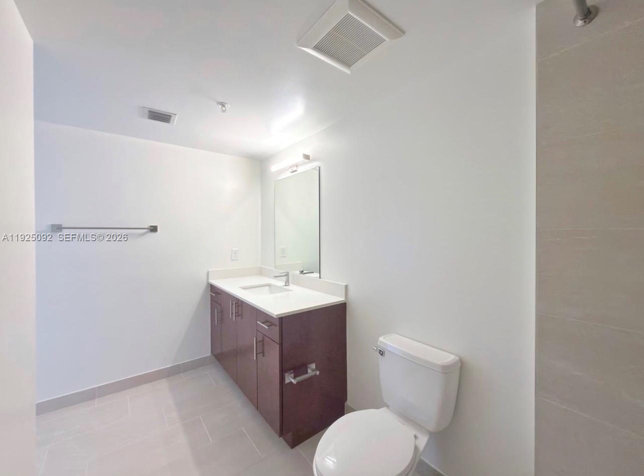 A11925092 Property Photo 6