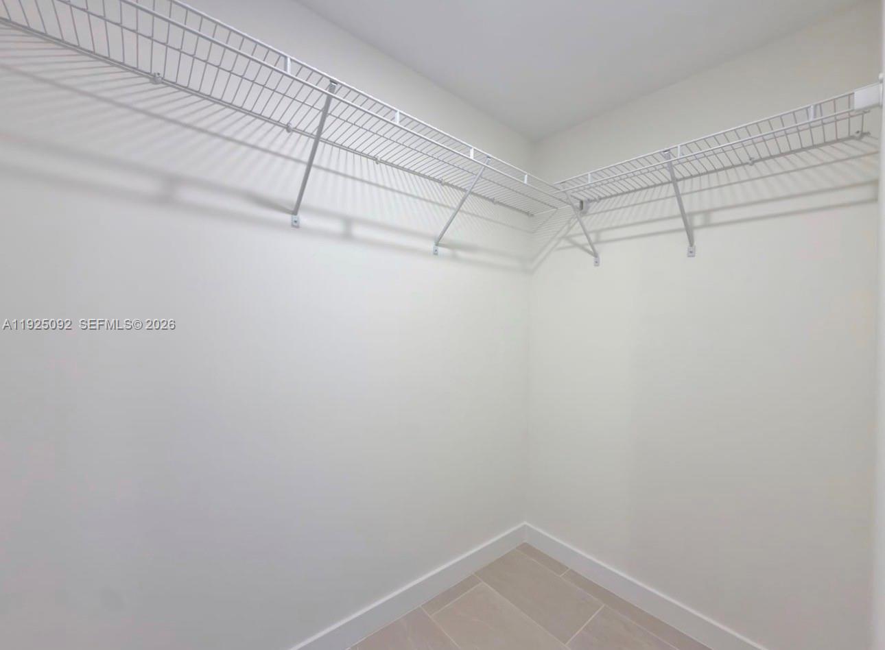 A11925092 Property Photo 11