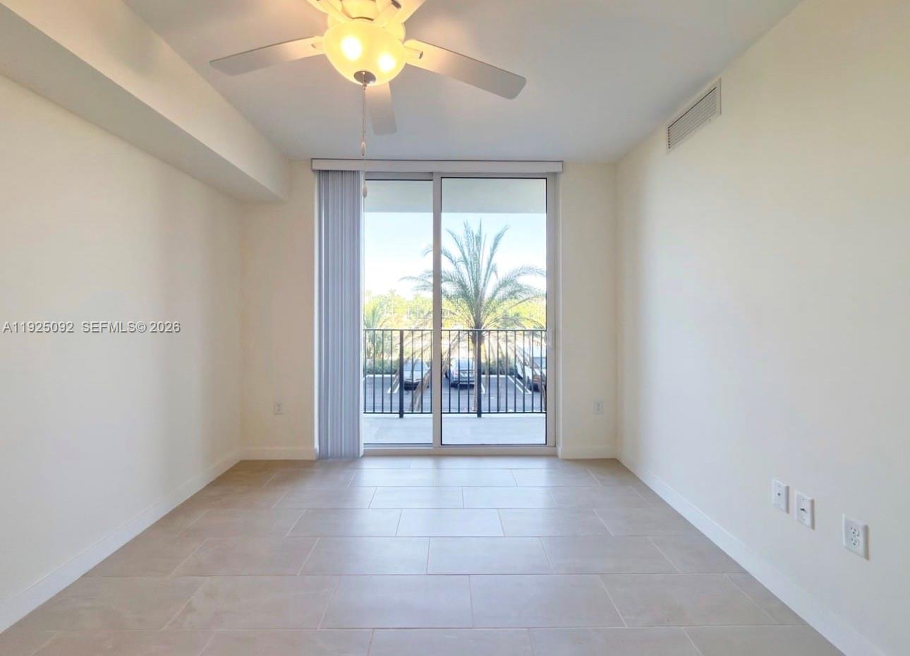 A11925092 Property Photo 12