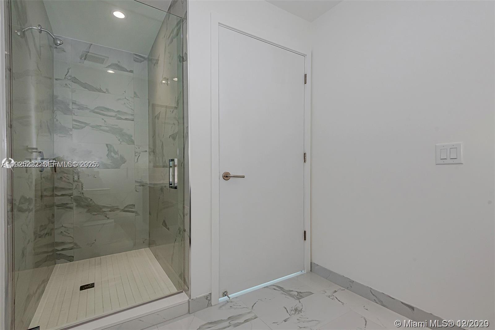 851 Ne 1st Avenue 1608 Property Photo 7