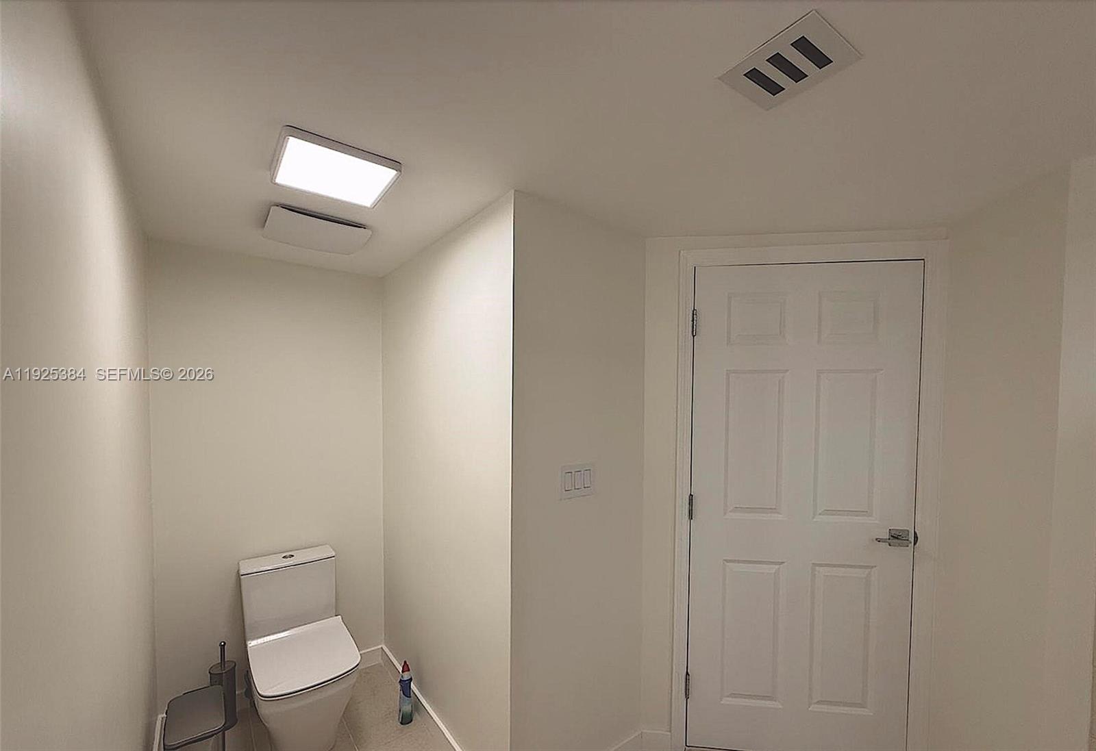 16699 Collins Avenue 2701 Property Photo 11