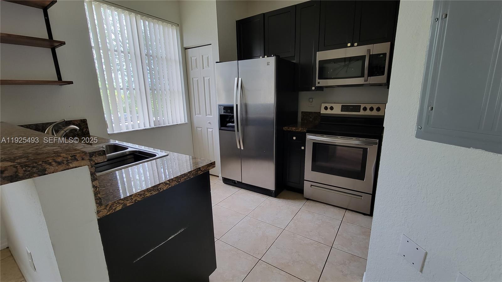 12600 Sw 50th Court 437 Property Photo 3
