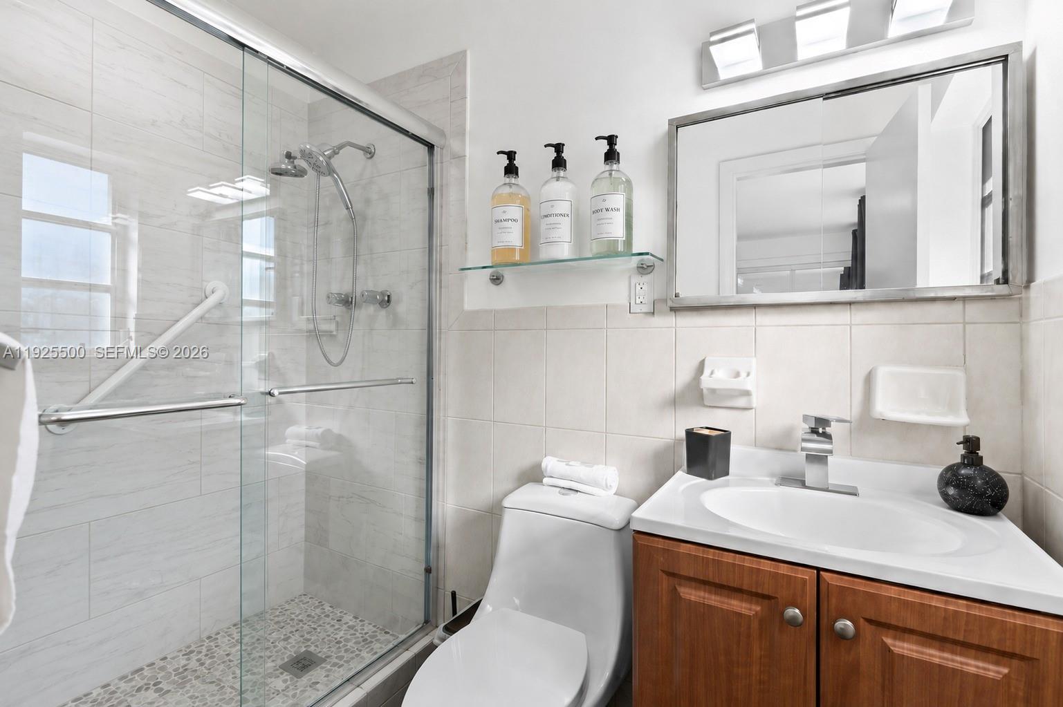 909 Ne 7th Street Property Photo 16