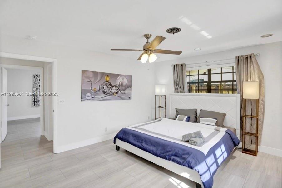 5500 Buchanan Street Property Photo 14