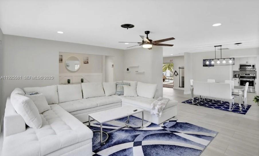 5500 Buchanan Street Property Photo 20
