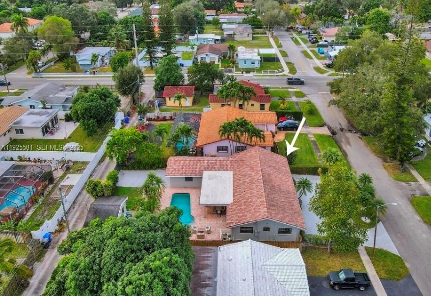 5500 Buchanan Street Property Photo 22