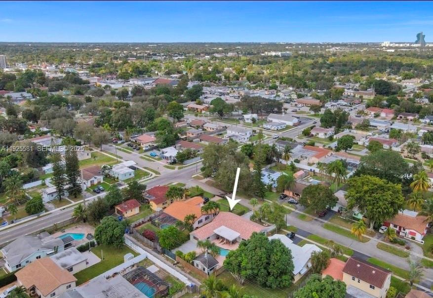 5500 Buchanan Street Property Photo 23