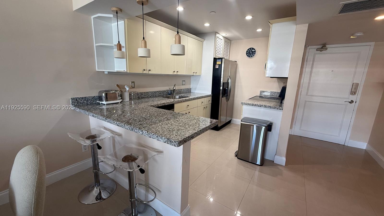 100 Lincoln Road 1108 Property Photo 4