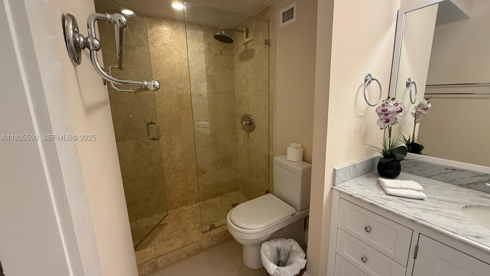100 Lincoln Road 1108 Property Photo 11