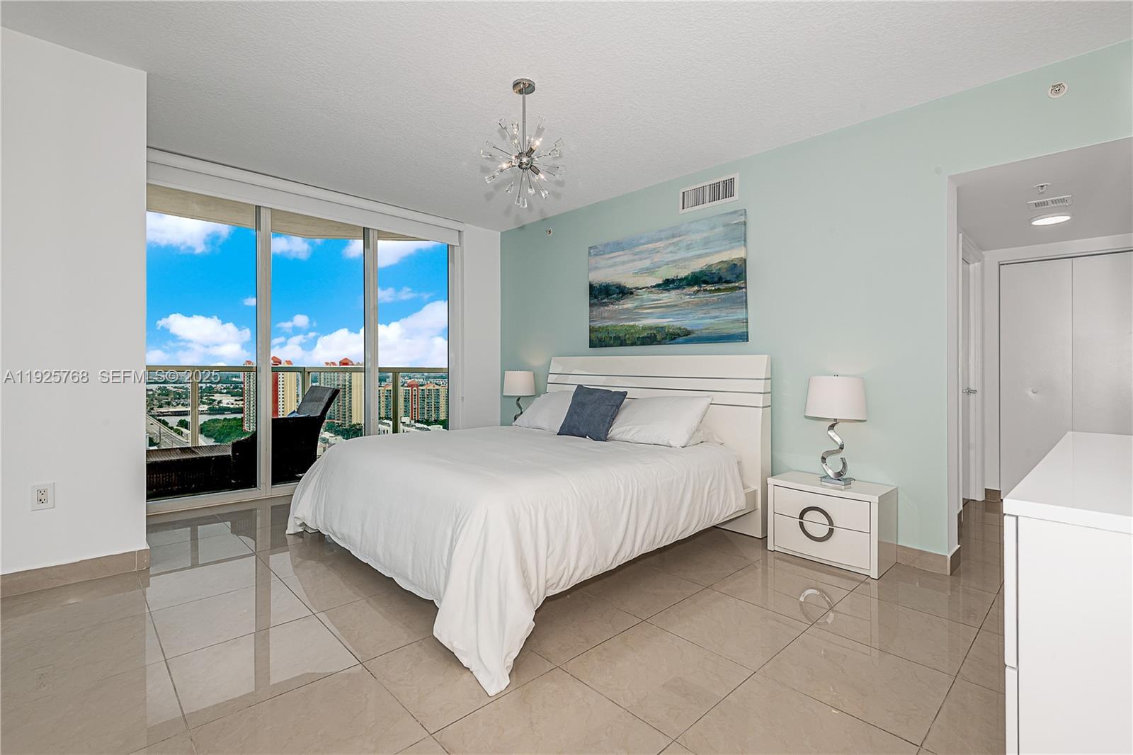 16699 Collins Avenue 2408 Property Photo 6