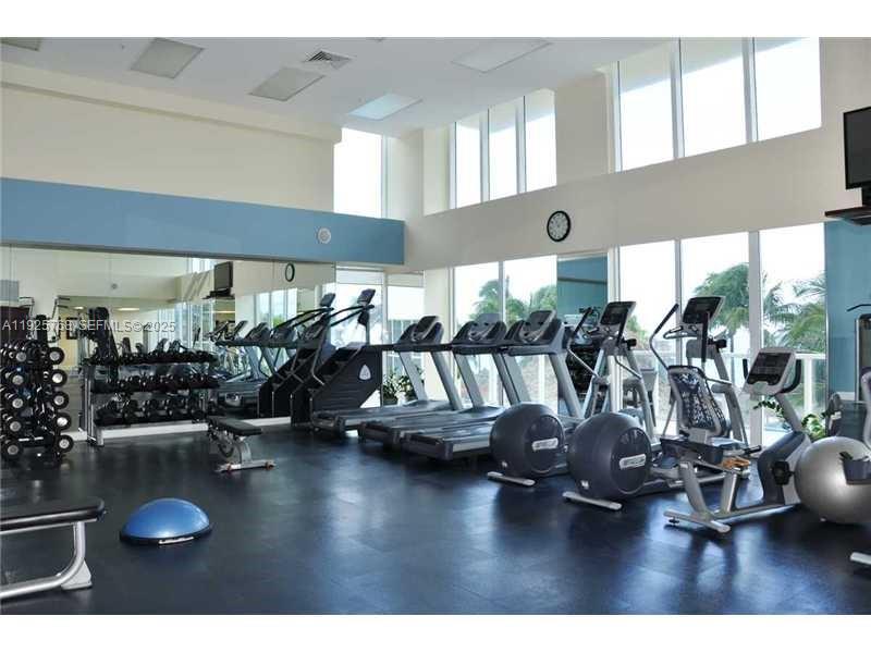 16699 Collins Avenue 2408 Property Photo 16