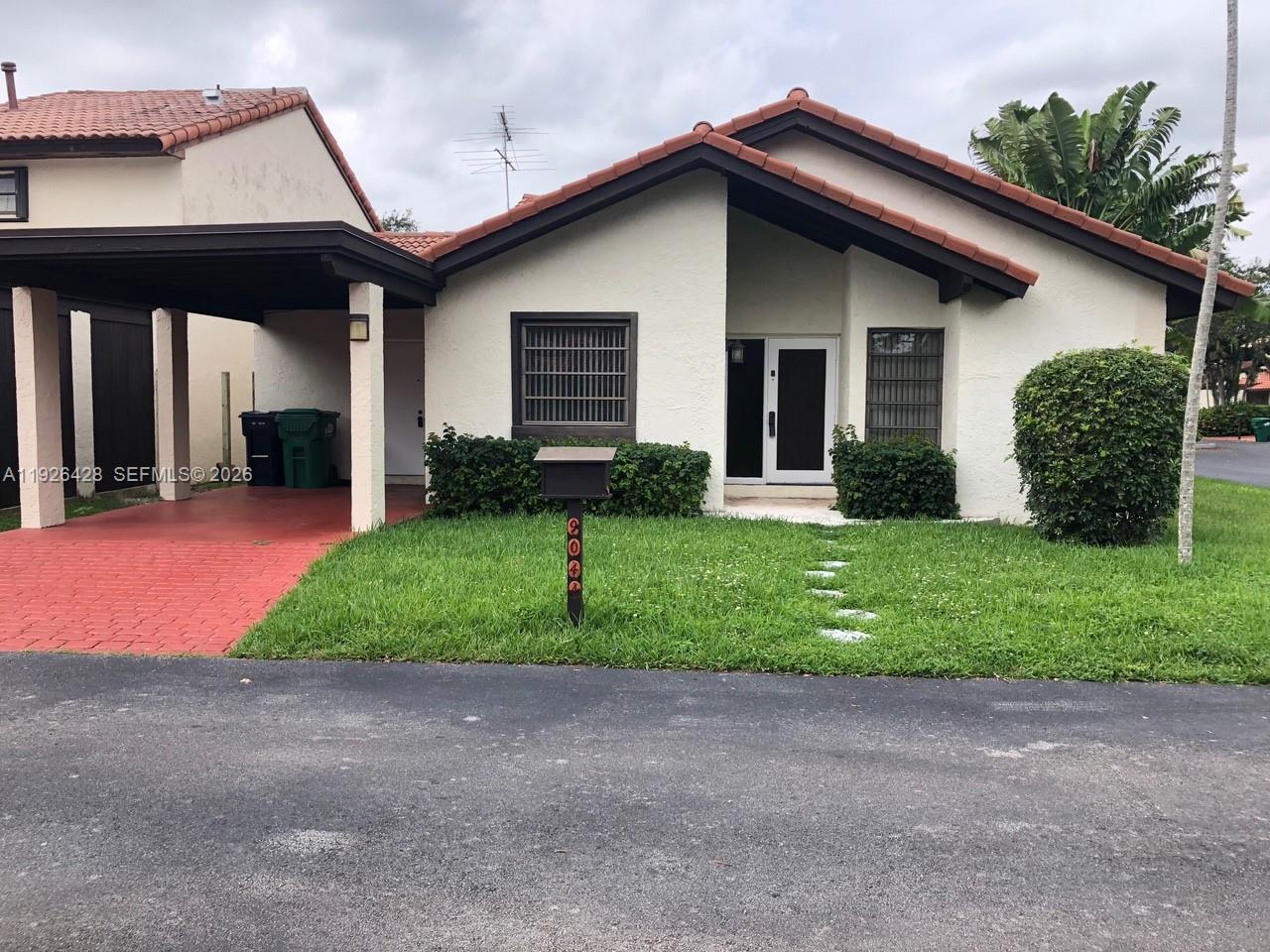 9044 SW 112 Court Property Photo 1