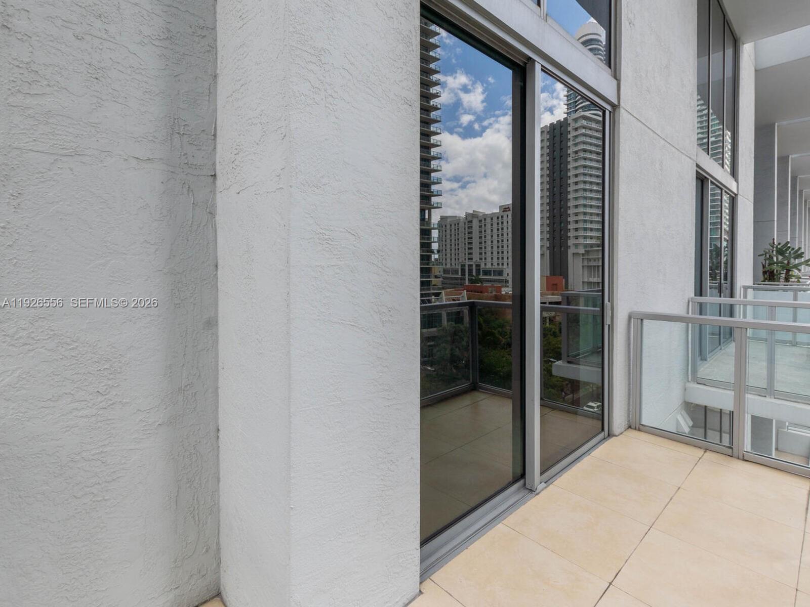 1050 Brickell Avenue 606 Property Photo 29