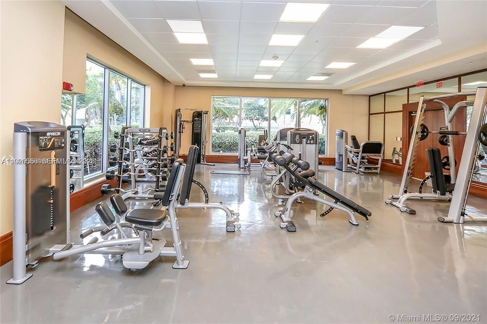 1050 Brickell Avenue 606 Property Photo 32
