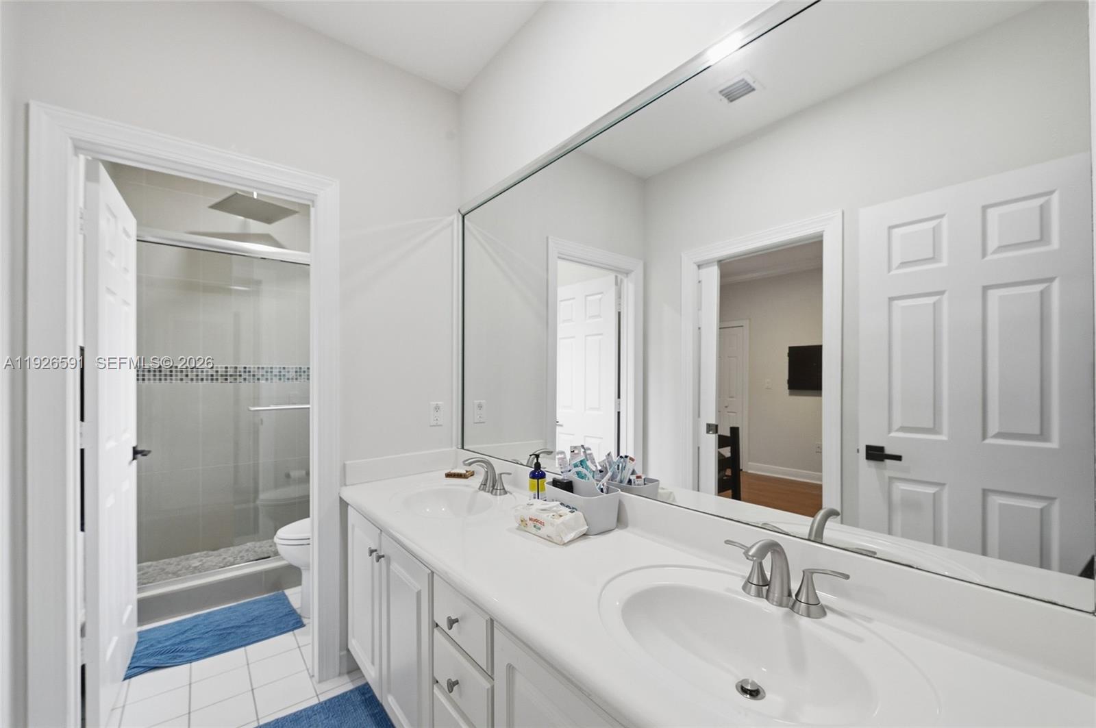 A11926591 Property Photo 21