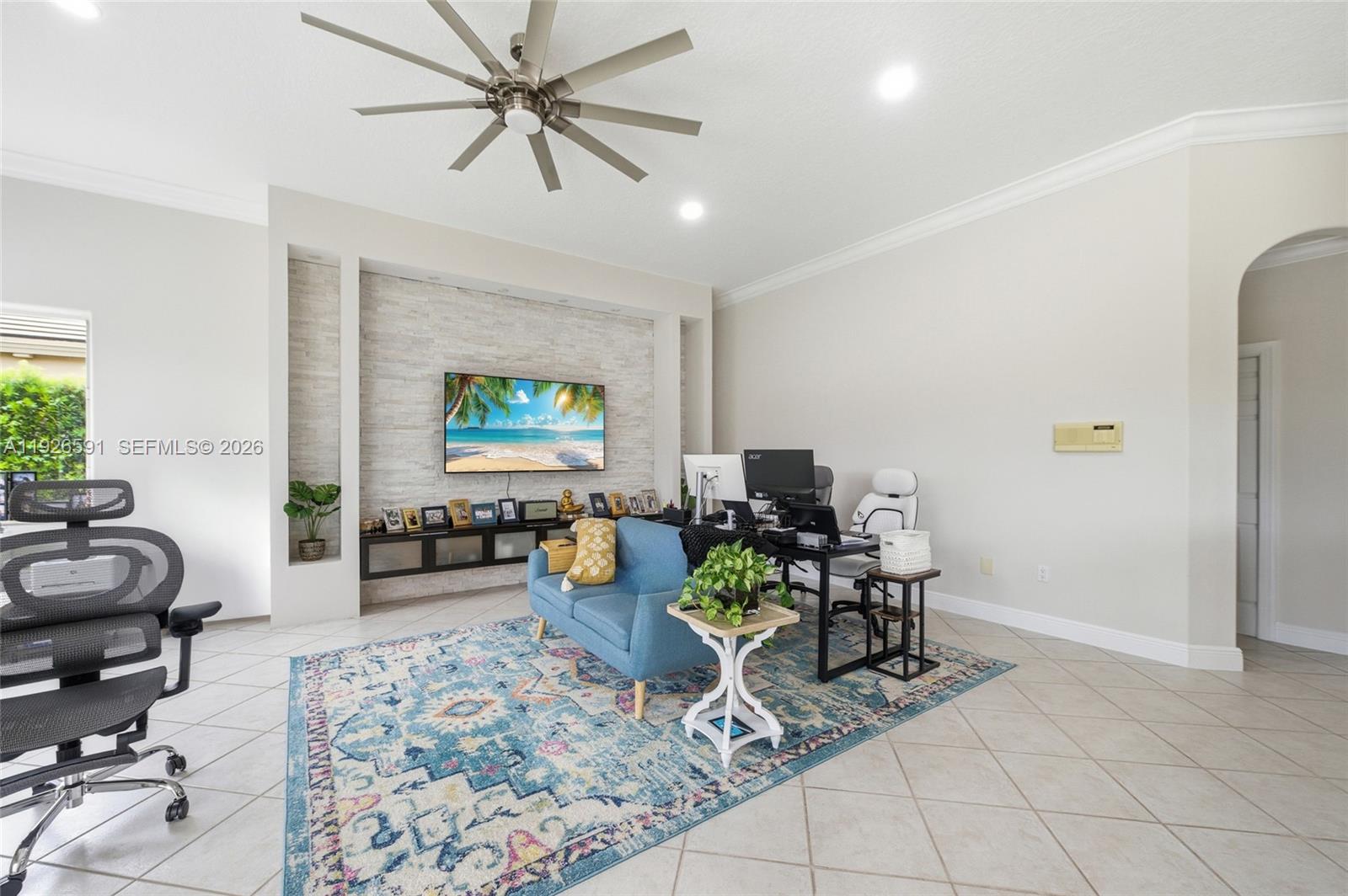 A11926591 Property Photo 26
