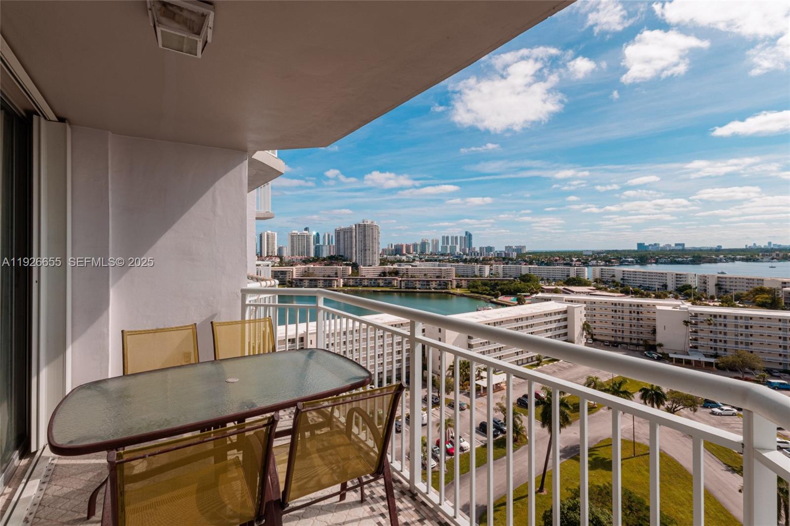 18011 Biscayne Boulevard 1501 Property Photo 10