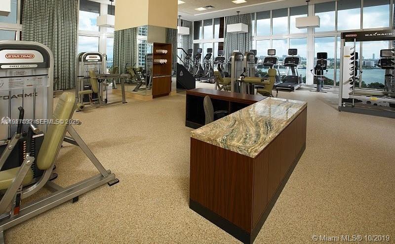 50 Biscayne Boulevard 3807 Property Photo 25