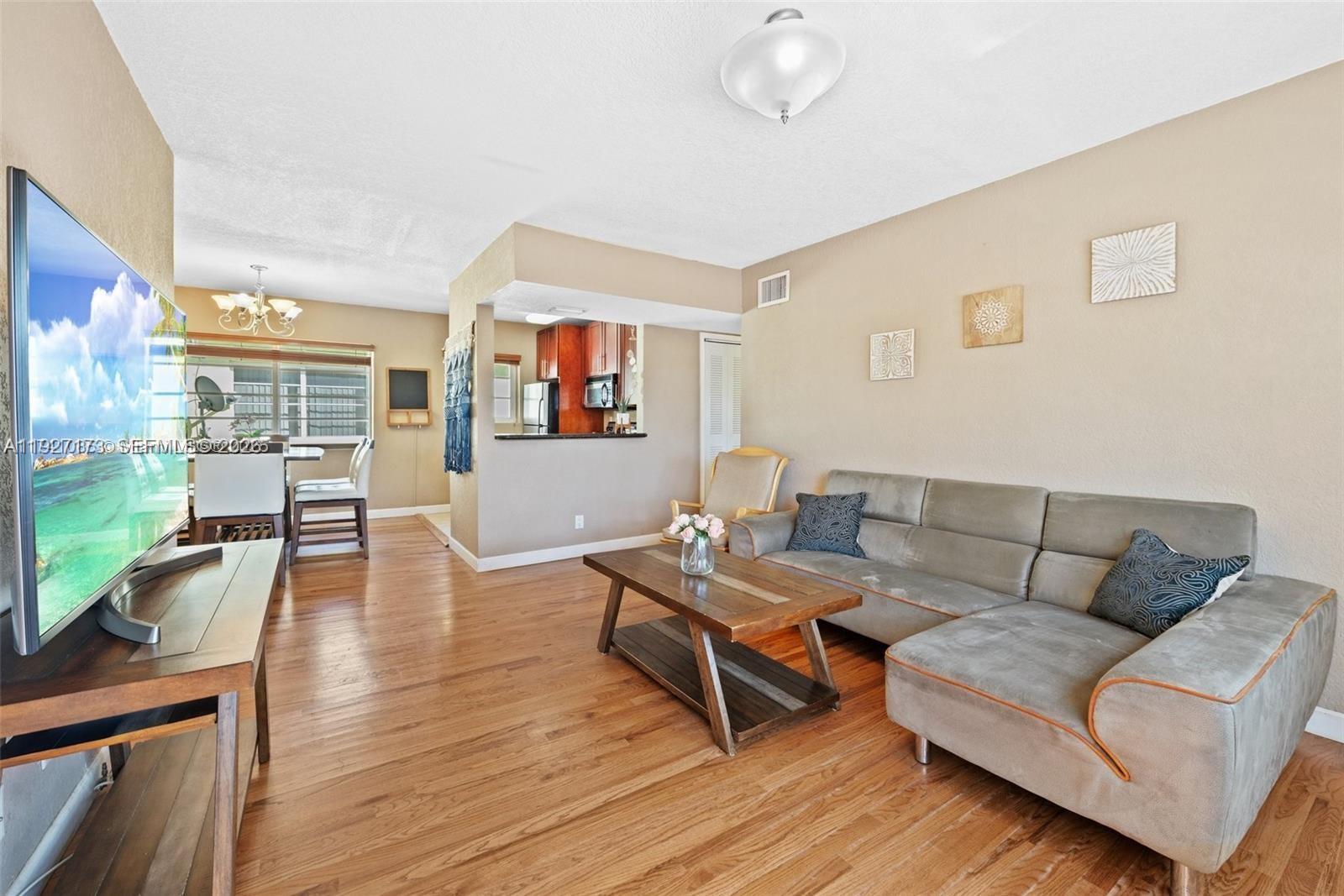 8345 Byron Avenue 6 Property Photo 6