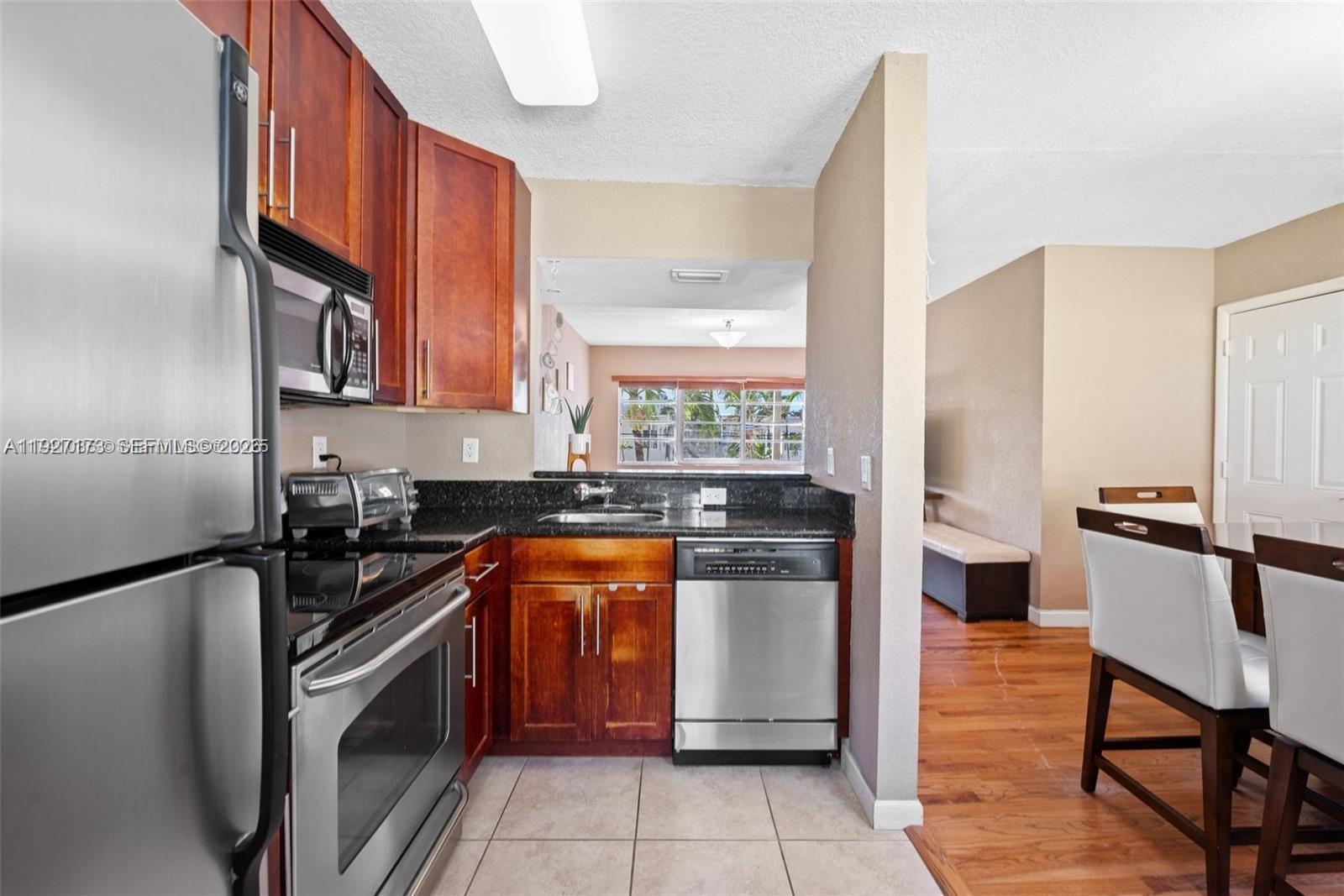 8345 Byron Avenue 6 Property Photo 10