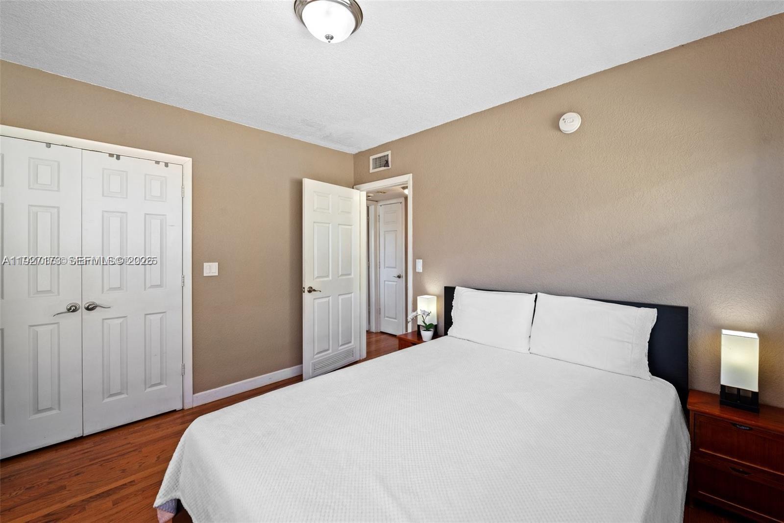 8345 Byron Avenue 6 Property Photo 18