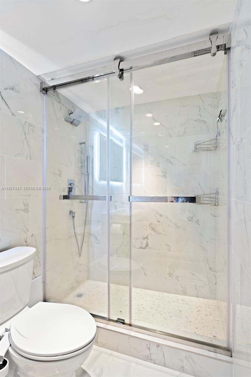 3140 S Ocean Drive 511 Property Photo 22