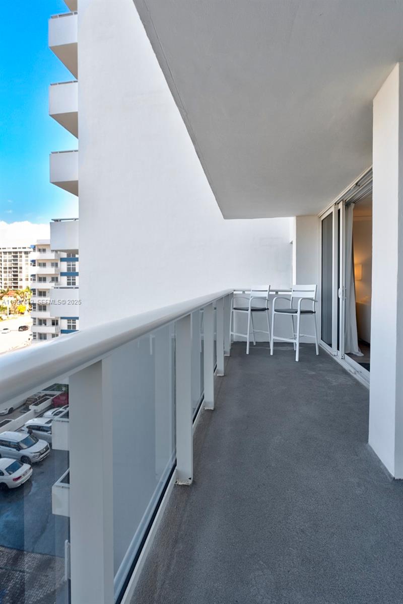 3140 S Ocean Drive 511 Property Photo 31
