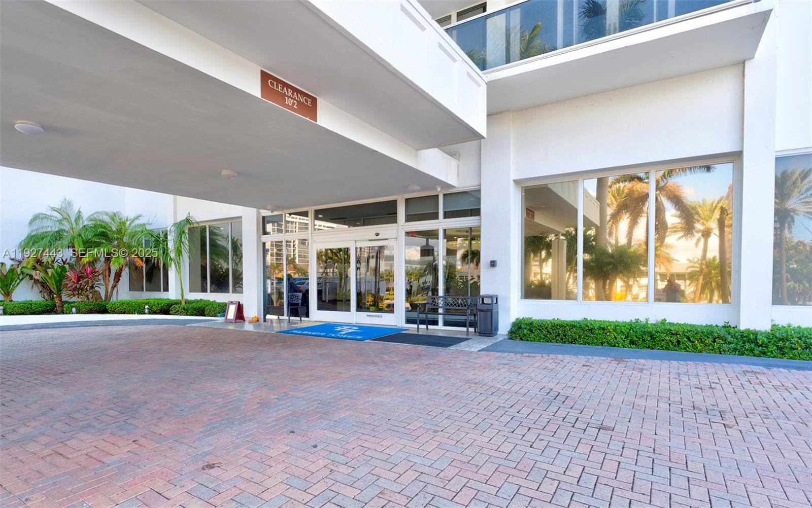 3140 S Ocean Drive 511 Property Photo 40