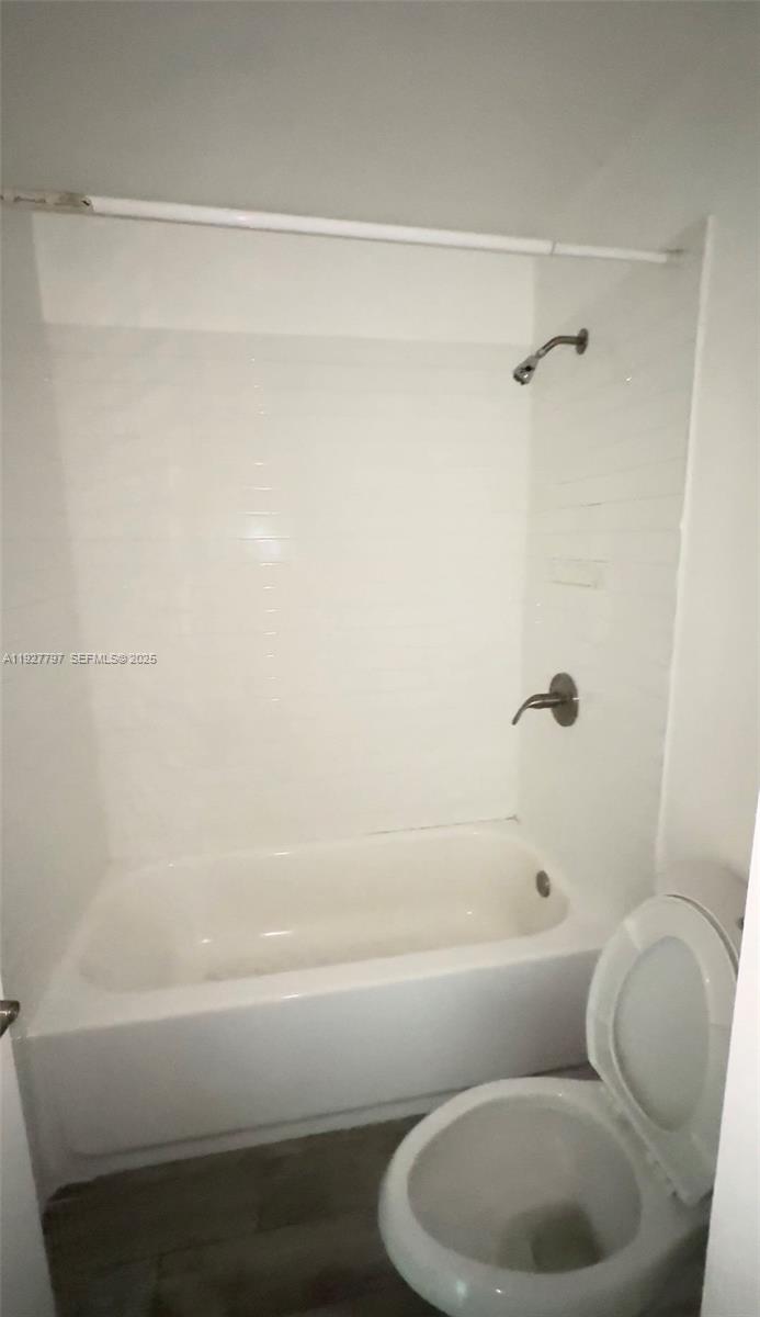 1595 Ne 135th Street 427 Property Photo 20