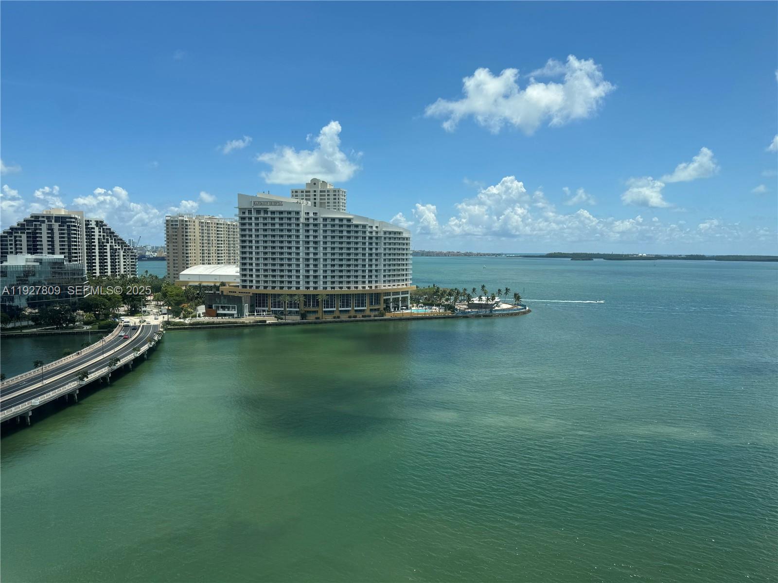 905 Brickell Bay Drive 1530 A-b Property Photo 1