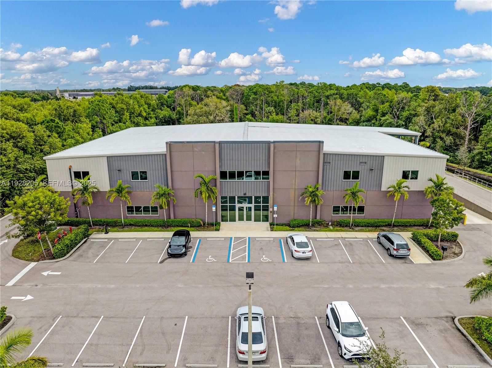 A11928205 Property Photo 1